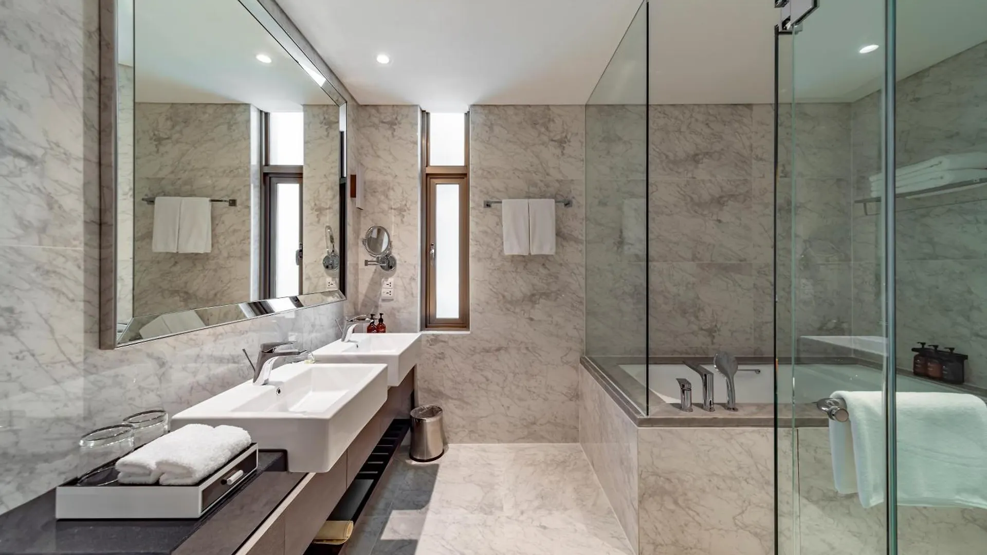 ***** Aparthotel Sherwood Suites Ho Chi Minh City Vietnam